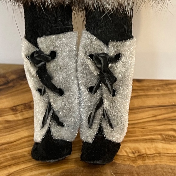 Native American Handmade Doll Real Fur Real Leather Seal Hide 12 Inch - Picture 12 of 13